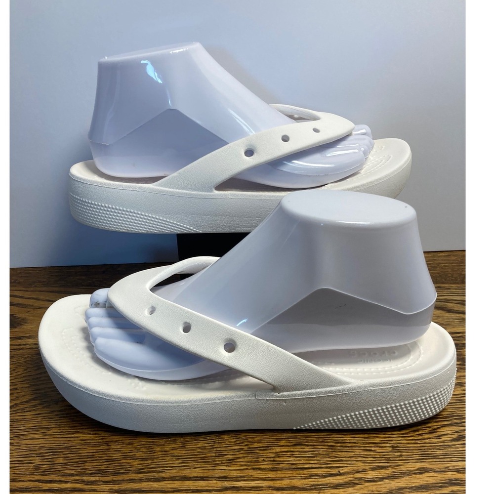 Crocs Classic Platform Flip Flops Womens 8 White Wedge Sandals 207714-100